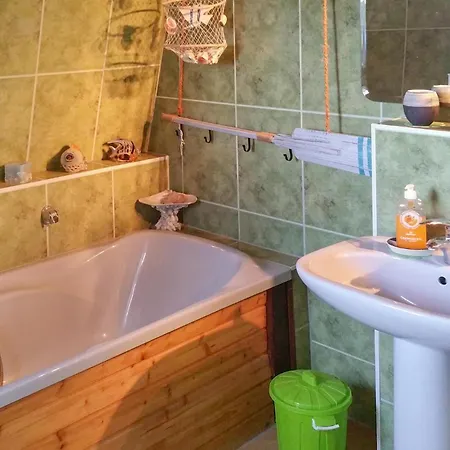 בית נופש In *