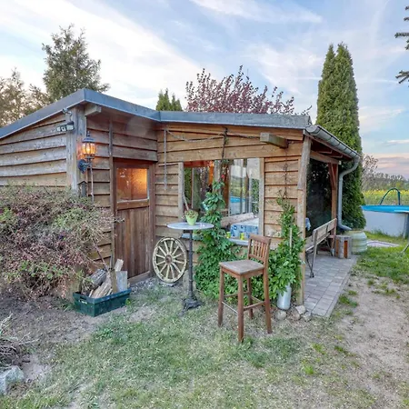 1 Bedroom Lovely In *