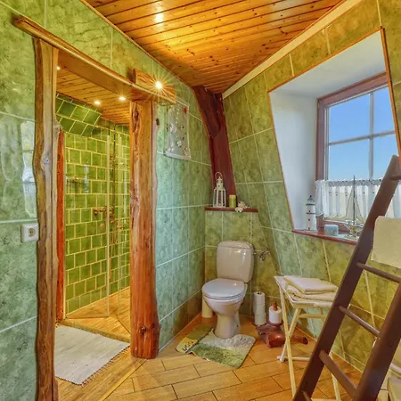 1 Bedroom Lovely In Nyaraló *